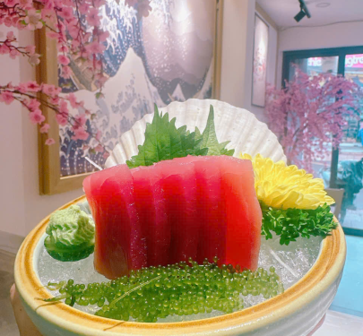 sashimi cá ngừ q12